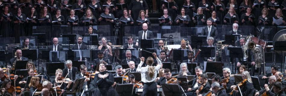 Venezi, il Coro e l'Orchestra illuminano il Gala dei "100 anni" al Teatro Colón