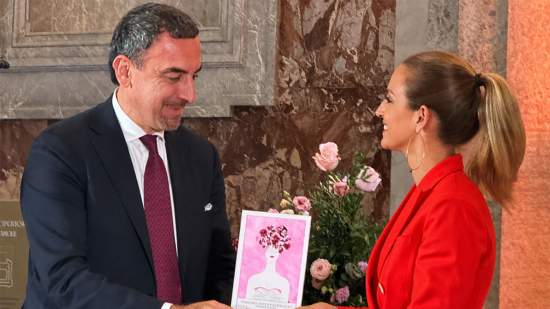 Leucian Honour a Beatrice Venezi nella Reggia di Caserta